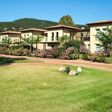 Marina Di Favone- T3- 4-6 Pers-4 By Interhome Conca